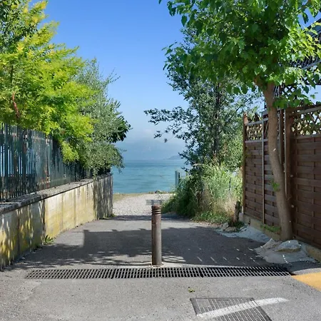 Poet Apartment Peschiera del Garda
